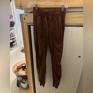 Lululemon roasted brown dance studio jogger